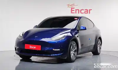 Tesla Model Y, 2022