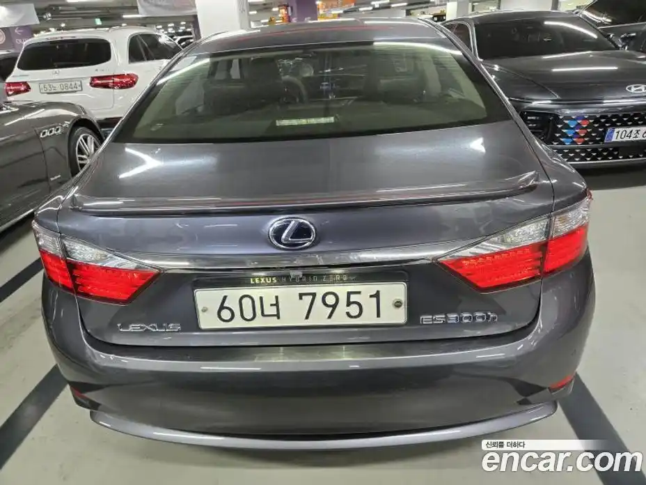 Lexus ES 2014 2.5 гидро в Москве № 168335, фото 4