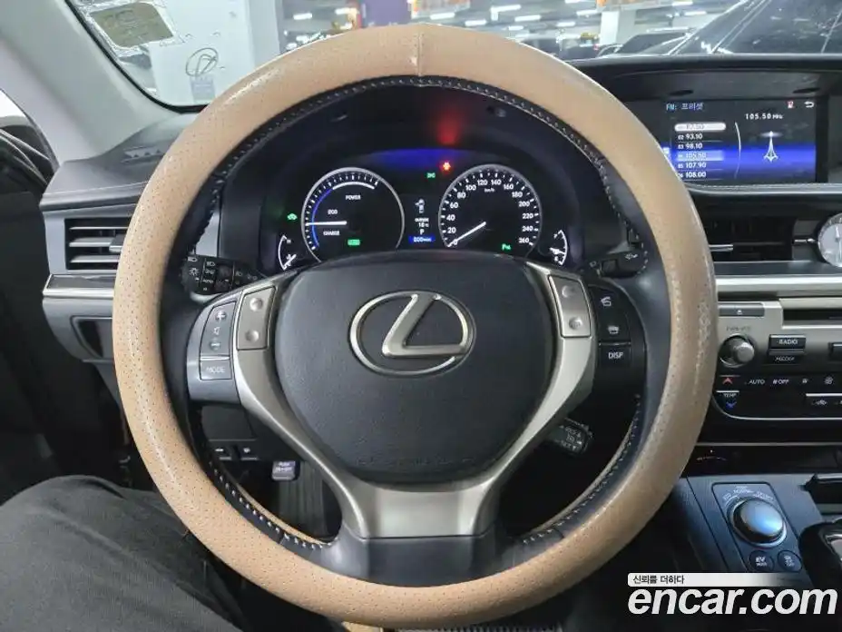 Lexus ES 2014 2.5 гидро в Москве № 168335, фото 6