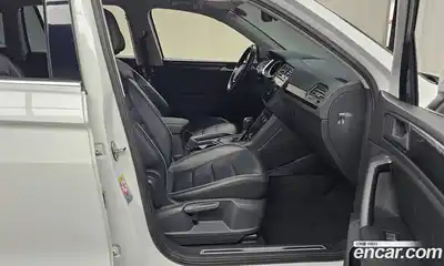 Volkswagen Tiguan 2020 2.0 гидро в Москве № 168780, миниатюра 11