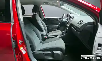 Volkswagen Golf 2011 1.6 гидро в Москве № 168939, миниатюра 10