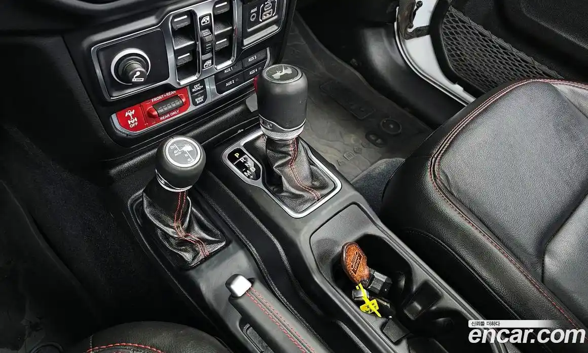 Jeep Wrangler 2022 2.0 гидро в Москве № 169453, фото 9