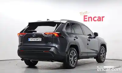 Toyota RAV4 2024 2.5 гидро в Москве № 170212, миниатюра 2