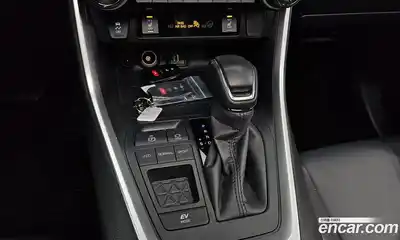 Toyota RAV4 2024 2.5 гидро в Москве № 170212, миниатюра 9
