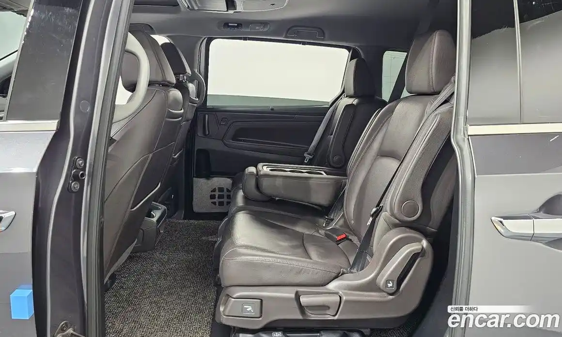Honda Odyssey 2019 3.5 гидро в Москве № 170617, фото 12