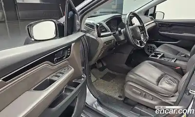 Honda Odyssey 2019 3.5 гидро в Москве № 170617, миниатюра 10