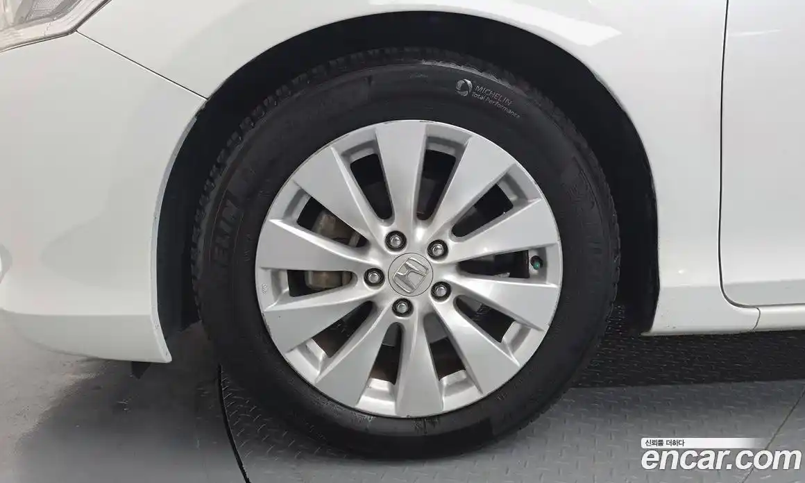 Honda Accord 2015 2.4 гидро в Москве № 170629, фото 5
