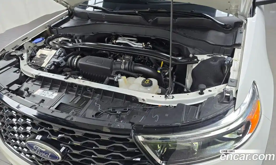Ford Explorer 2022 3.0 гидро в Москве № 170909, фото 6