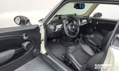 Mini Cooper 2013 1.6 гидро в Москве № 174316, миниатюра 10