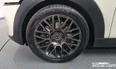 Mini Cooper 2016 1.5 гидро в Москве № 177629, миниатюра 5