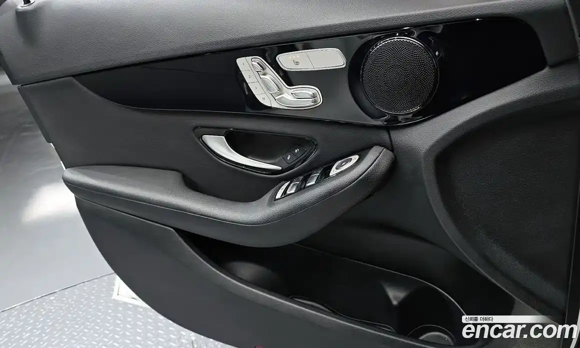 Mercedes-Benz C-Class 2018 2.0 гидро в Москве № 178595, фото 15