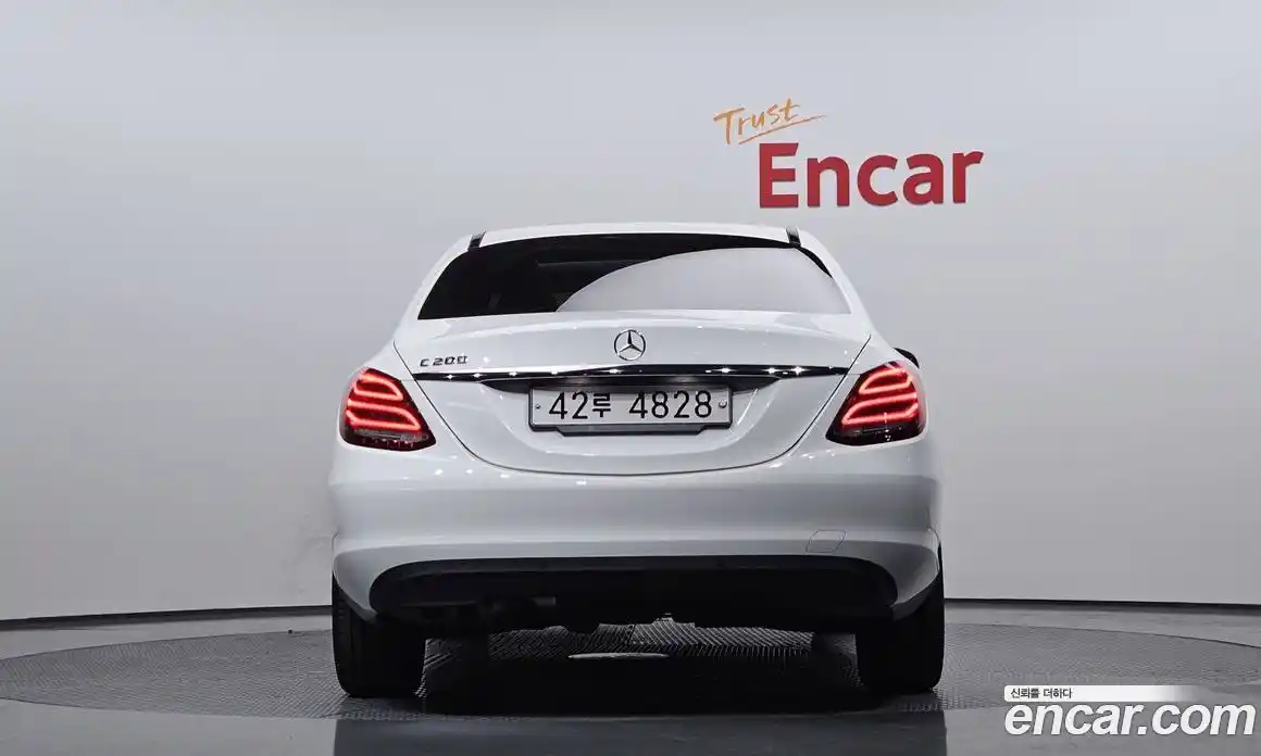 Mercedes-Benz C-Class 2018 2.0 гидро в Москве № 178595, фото 4