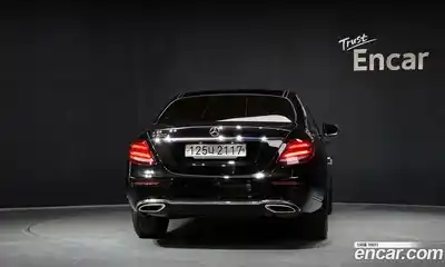Mercedes-Benz E-Class 2019 2.0 гидро, миниатюра 4