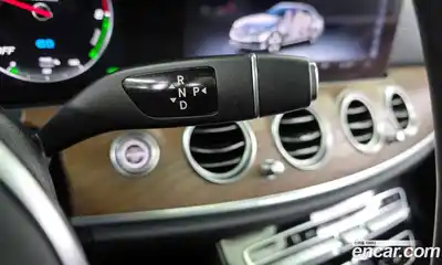 Mercedes-Benz E-Class 2019 2.0 гидро, миниатюра 9