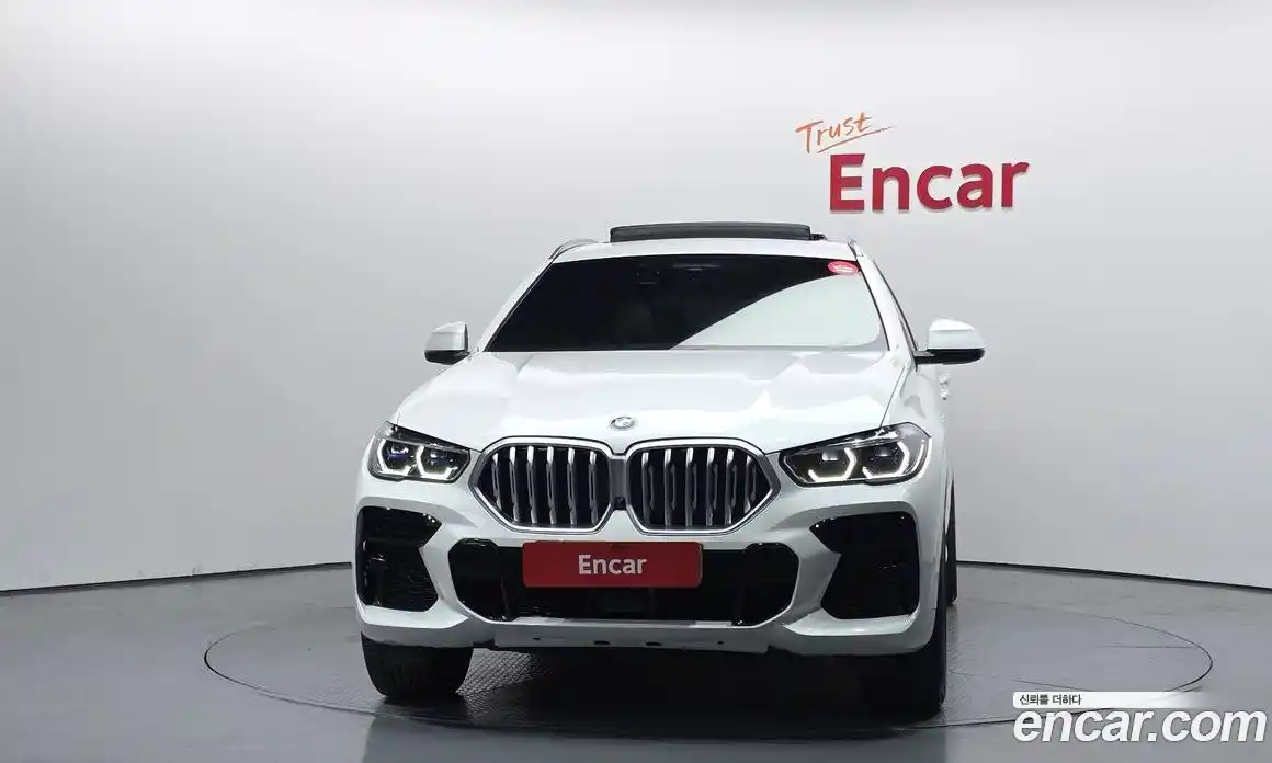 BMW X6 2022 3.0 гидро в Москве № 191439, фото 3