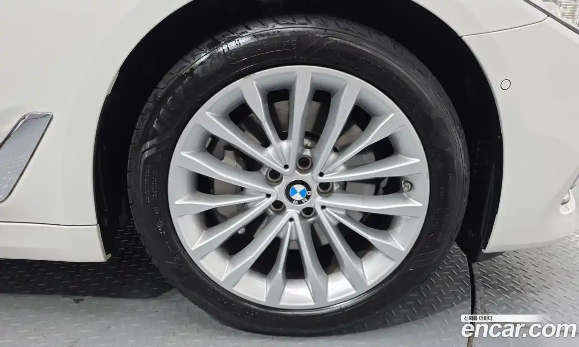 BMW 5-Series 2018 2.0 гидро в Москве, фото 5