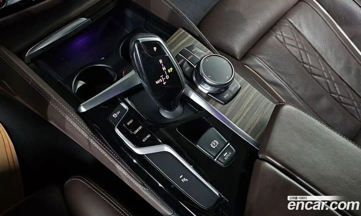 BMW 5-Series 2018 2.0 гидро в Москве № 192160, фото 9