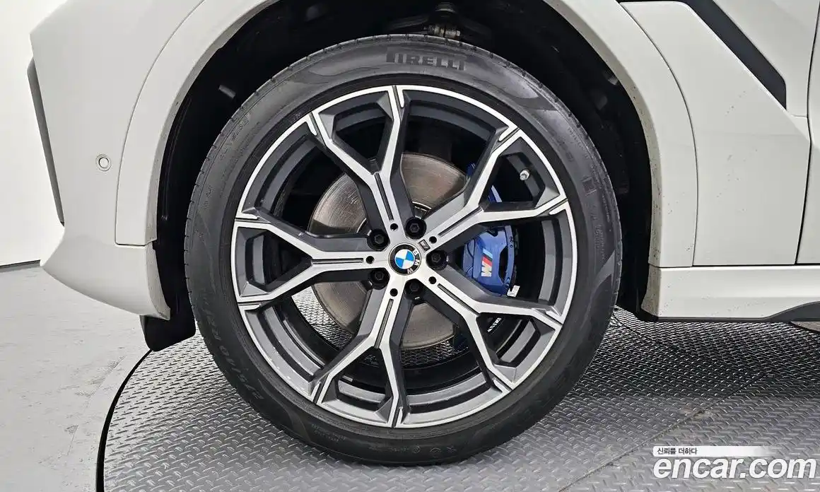 BMW X6 2021 3.0 гидро в Москве № 192382, фото 5
