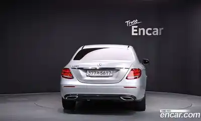Mercedes-Benz E-Class 2020 2.0 гидро, миниатюра 4