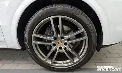 Porsche Cayenne 2019 3.0 гидро в Москве № 197455, миниатюра 5