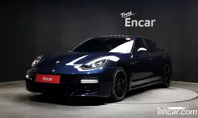 Porsche Panamera, 2016