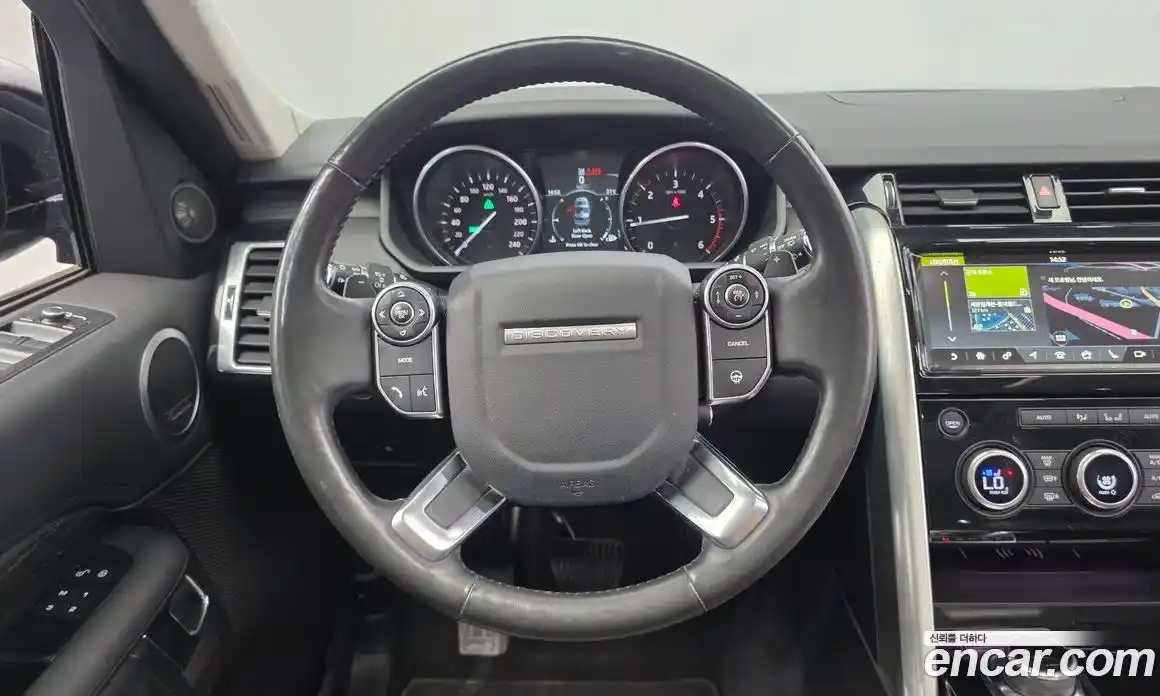 Land Rover Discovery 2017 3.0 гидро в Москве № 198288, фото 13