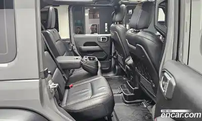 Jeep Wrangler 2019 2.0 гидро в Москве № 199470, миниатюра 12