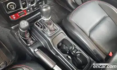 Jeep Wrangler 2019 2.0 гидро в Москве № 199470, миниатюра 9