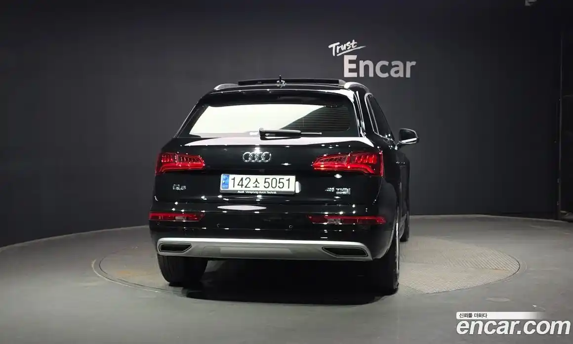 Audi Q5 2020 2.0 гидро в Москве № 212343, фото 4