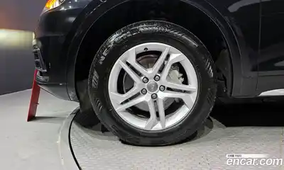 Audi Q5 2020 2.0 гидро в Москве № 212343, миниатюра 5