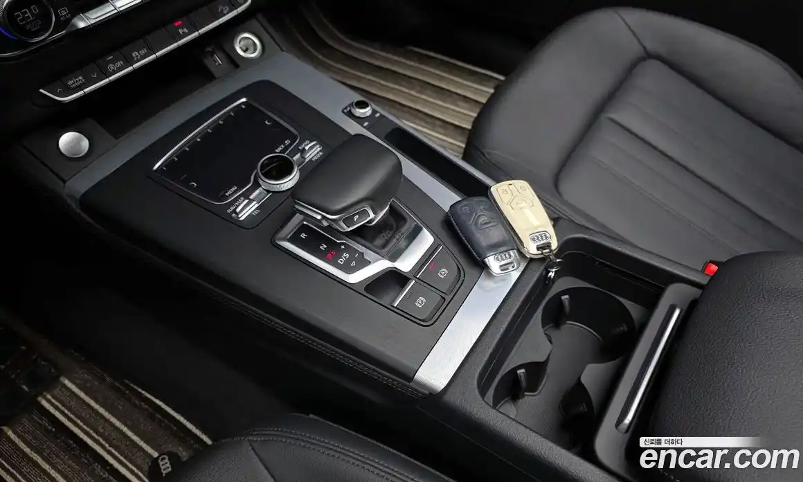 Audi Q5 2020 2.0 гидро в Москве № 212343, фото 9