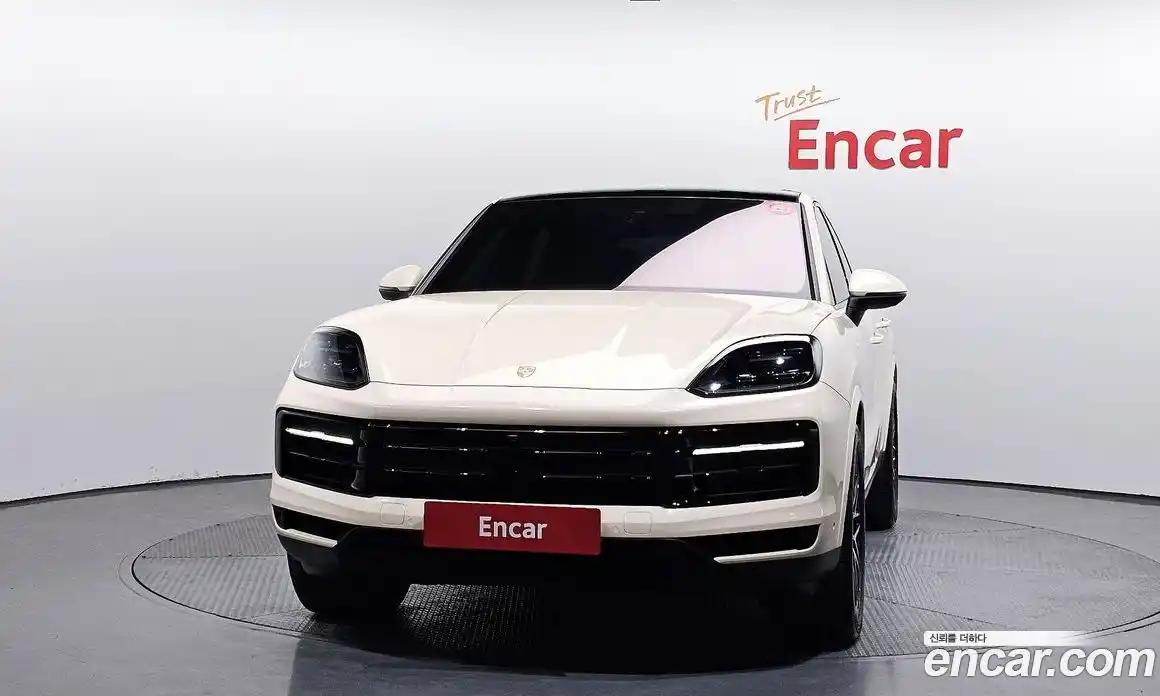 Porsche Cayenne 2024 3.0 гидро в Москве № 213037, фото 3