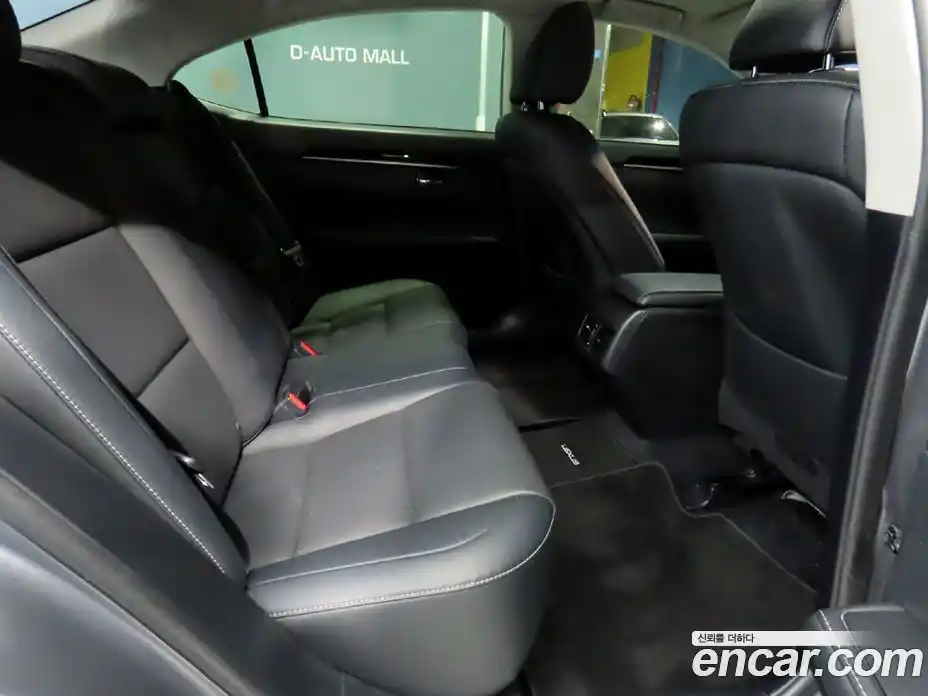 Lexus ES 2015 2.5 гидро в Москве № 214864, фото 8