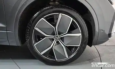 Volkswagen Touareg 2024 3.0 гидро в Москве № 214967, миниатюра 4