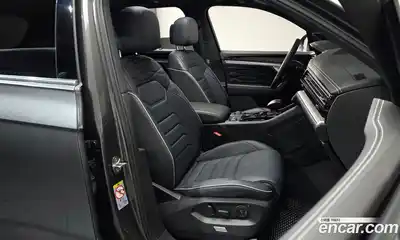 Volkswagen Touareg 2024 3.0 гидро в Москве № 214967, миниатюра 9