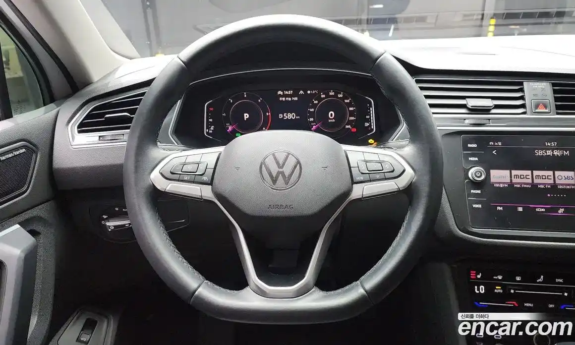 Volkswagen Tiguan 2021 2.0 гидро в Москве № 214981, фото 13