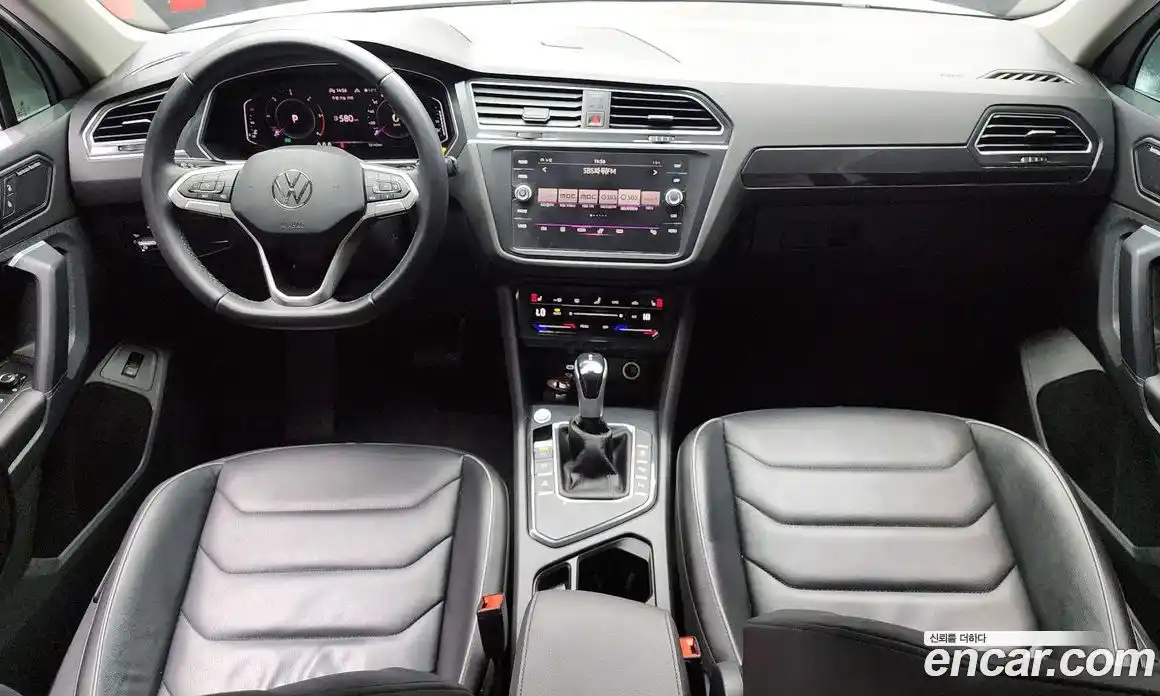 Volkswagen Tiguan 2021 2.0 гидро в Москве № 214981, фото 7