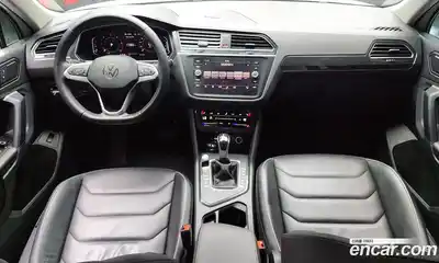 Volkswagen Tiguan 2021 2.0 гидро в Москве № 214981, миниатюра 7