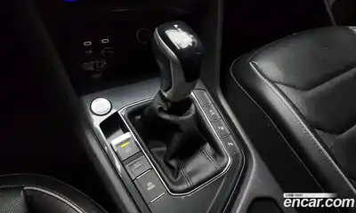 Volkswagen Tiguan 2021 2.0 гидро в Москве № 214981, миниатюра 9