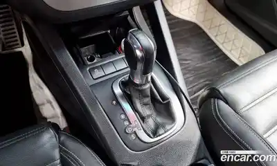 Volkswagen Scirocco 2012 2.0 гидро в Москве № 215283, миниатюра 9