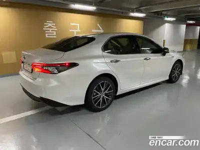 Toyota Camry 2024 2.5 гидро в Москве № 215572, миниатюра 2