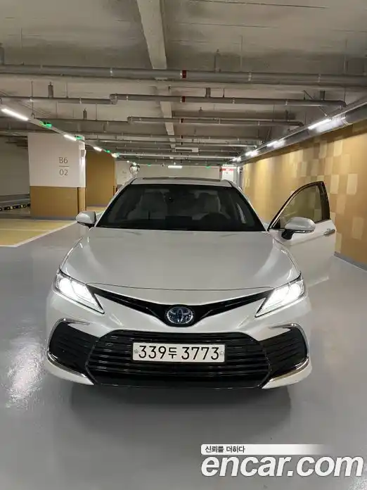 Toyota Camry 2024 2.5 гидро в Москве № 215572, фото 3