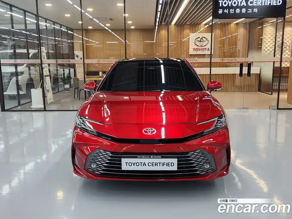 Toyota Camry 2025 2.5 вариатор в Москве № 215579, фото 3