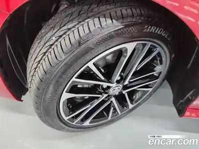 Toyota Camry 2025 2.5 вариатор в Москве № 215579, миниатюра 6