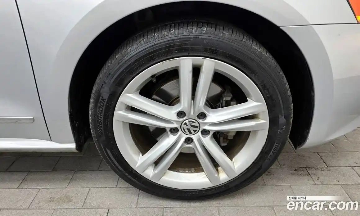 Volkswagen Passat 2014 2.0 гидро в Москве № 217454, фото 5