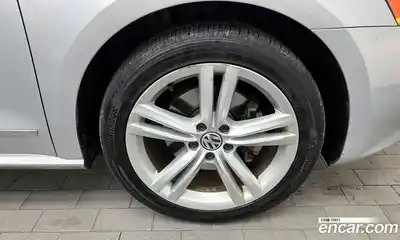 Volkswagen Passat 2014 2.0 гидро в Москве № 217454, миниатюра 5