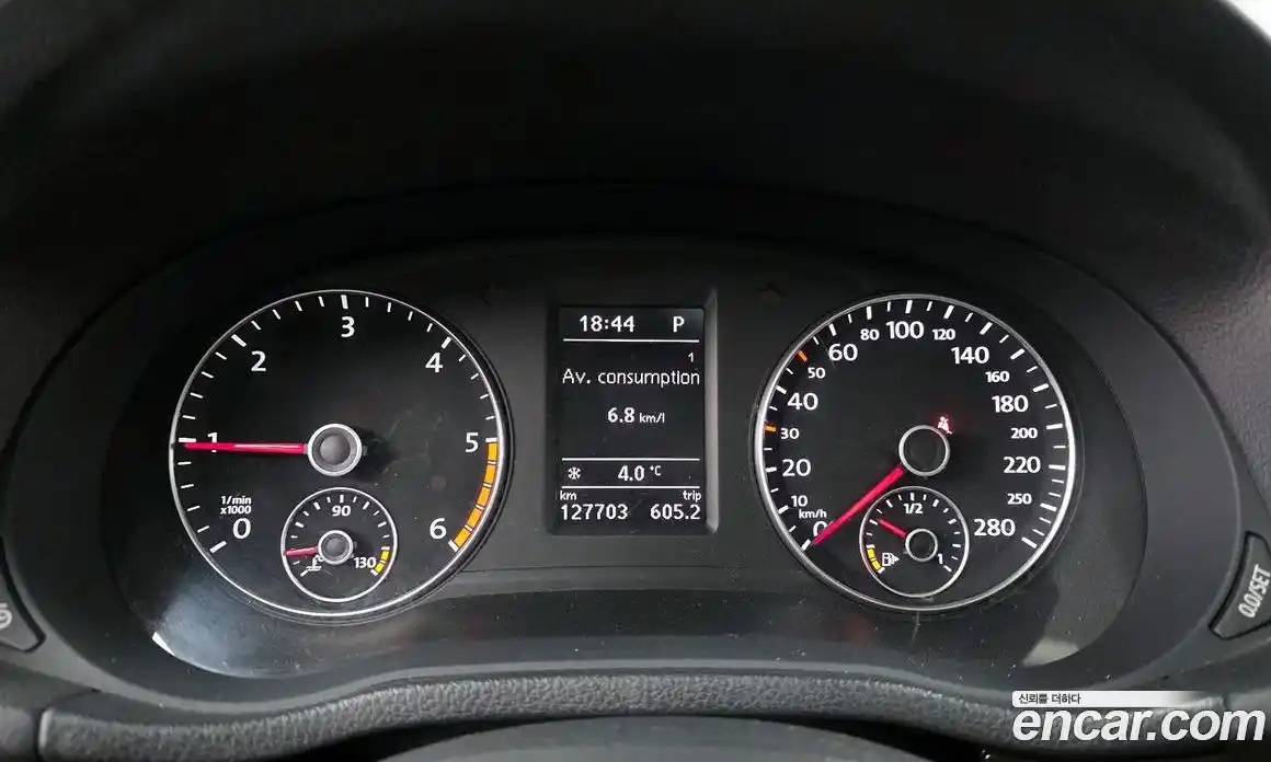 Volkswagen Passat 2014 2.0 гидро в Москве № 217454, фото 8