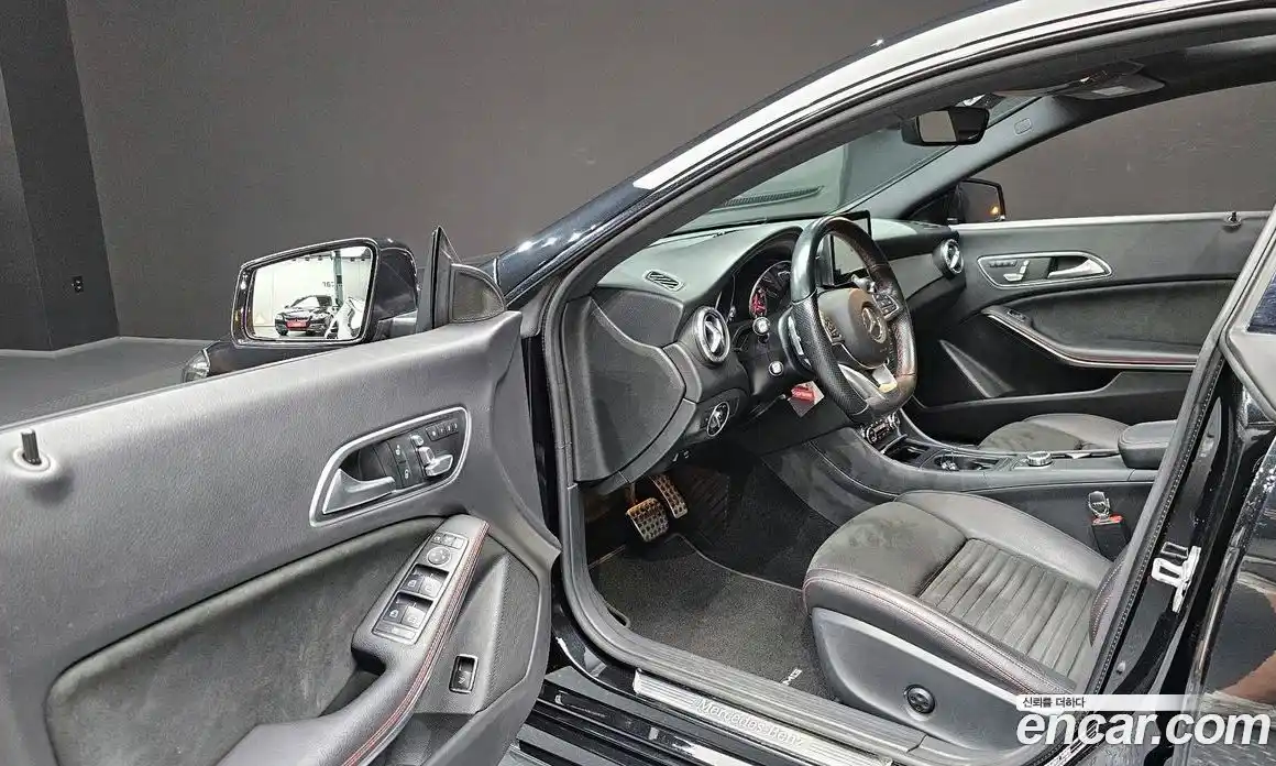 Mercedes-Benz CLA-Class 2017 2.0 гидро в Москве № 222461, фото 11