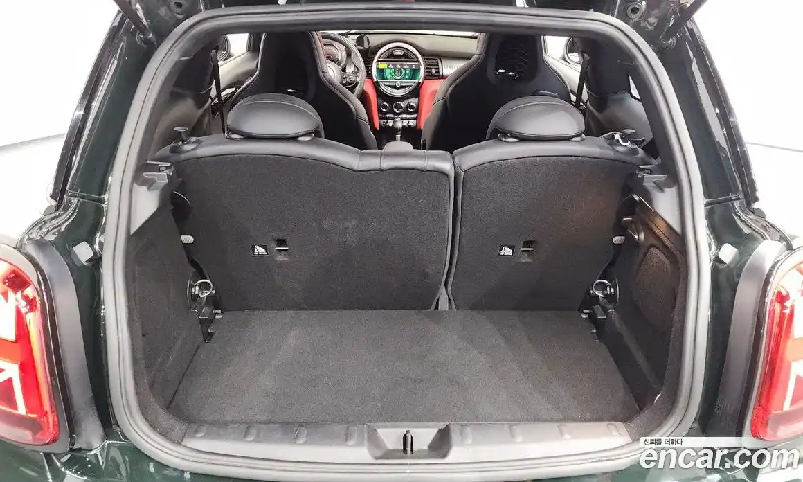 Mini Cooper 2019 2.0 гидро в Москве № 226640, фото 20