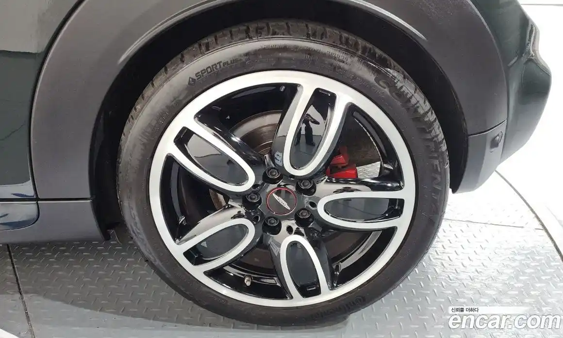 Mini Cooper 2019 2.0 гидро в Москве № 226640, фото 5